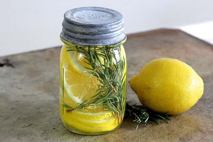 Lemon and Rosemary Natural Room Scent