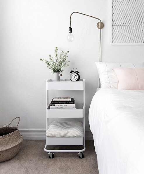 This list of Genius Space-Saving Ideas for Your Small Bedroom is great! I'm glad I've found these so I can organize my stuff in my tiny bedroom. via www.sharpaspirant.com #smallbedroomideas #smallbedroomstorageideas #spacesaving #bedroomideasforsmallrooms