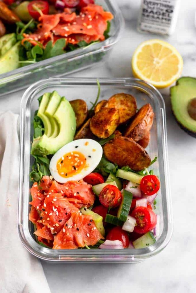 Meal Prep Smoked Salmon Breakfast Bowl - Quick and healthy breakfast ideas you can meal prep, yummy and ready in 30 mins or less. You can enjoy your mornings even if you're busy! meal prep, meal prep for the week, meal plan, meal prep recipes, #mealprepideas #breakfastideas #breakfastrecipes via www.sharpaspirant.com