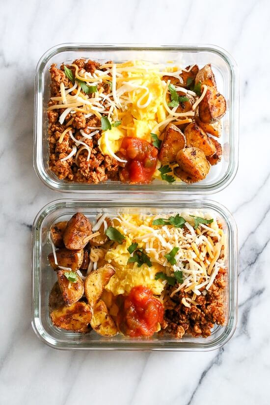 Meal Prep Breakfast Taco Scramble - Quick and healthy breakfast ideas you can meal prep, yummy and ready in 30 mins or less. You can enjoy your mornings even if you're busy! meal prep, meal prep for the week, meal plan, meal prep recipes, #mealprepideas #breakfastideas #breakfastrecipes via www.sharpaspirant.com