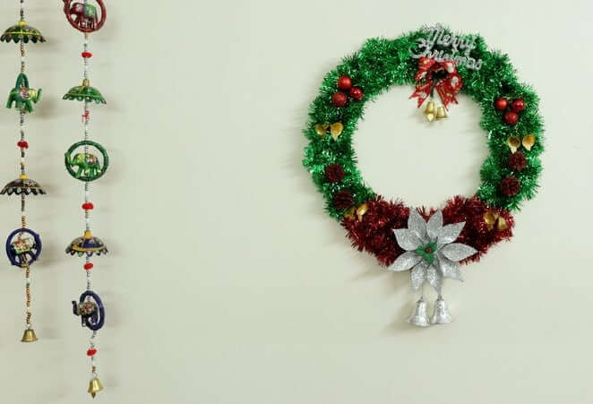 Looking for Christmas wreath ideas for front door? This list is full of simple, easy to make, and cheap Christmas wreaths ideas. Read on now!