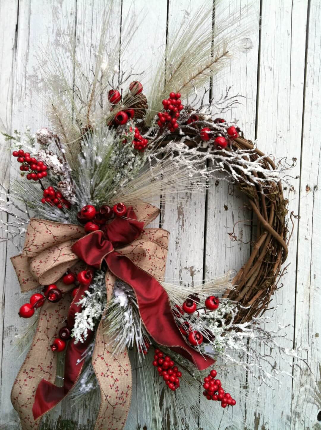 Thinking of making your own Christmas wreaths? You're going to love these fun and creative Christmas wreaths ideas! They're simple and easy to make and don't cost too much. #christmaswreaths #christmasdecor #christmascrafts #christmasdiys #christmas #holidays 