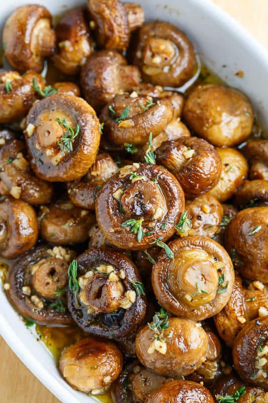 Roasted Mushrooms in a Browned Butter, Garlic and Thyme Sauce via Closet Cooking. Easy, simple, and flavorful Christmas lunch ideas for your families! They're also the perfect meal prep recipes so you can save time during this busy season! Christmas recipes #holidays #recipe #healthymeals. make ahead