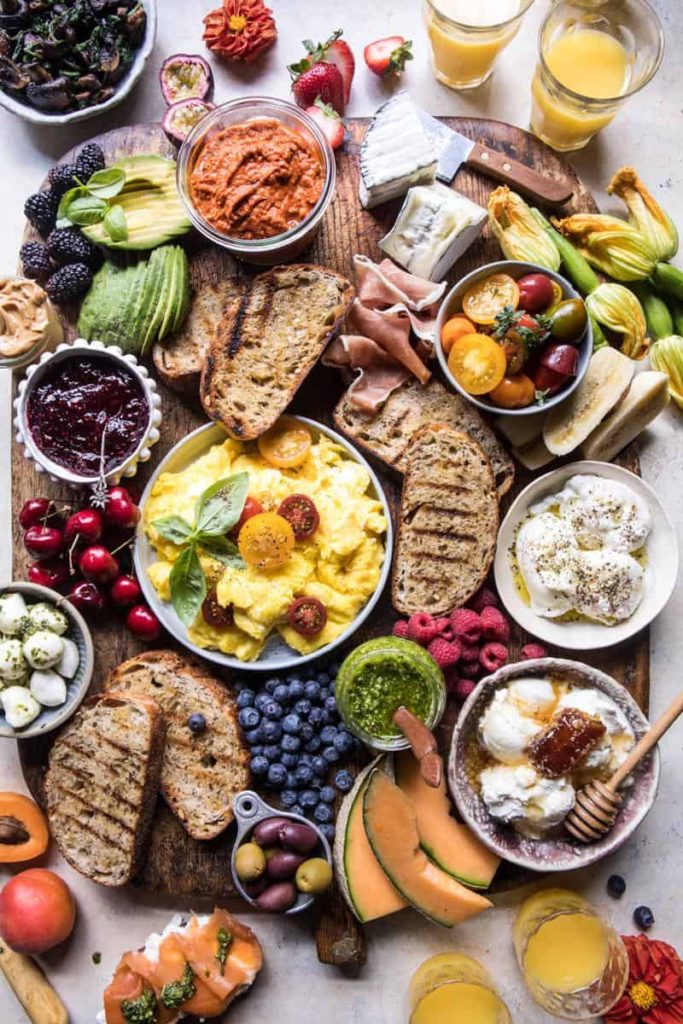19 Best Charcuterie Board Ideas, Perfect for Holidays SHARP ASPIRANT