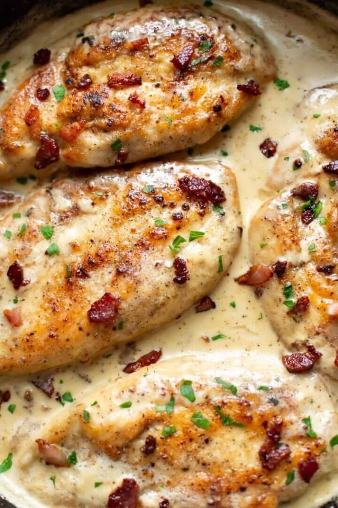 Creamy Bacon Chicken Get The Full Recipe On Salt and Lavender. These 45+ mouth-watering healthy chicken breast recipes are all you need to start your week right! Easy, simple, perfect for lunch and dinner! Find oven-baked/ grilled/ slow cooker chicken breast recipes for kids to love!