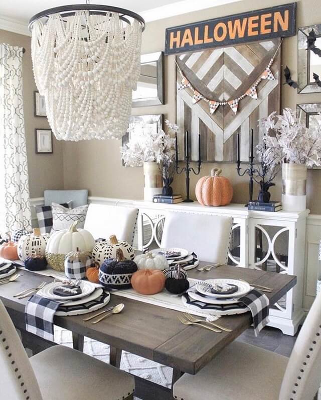 Amazing Halloween + fall decor for the dining room