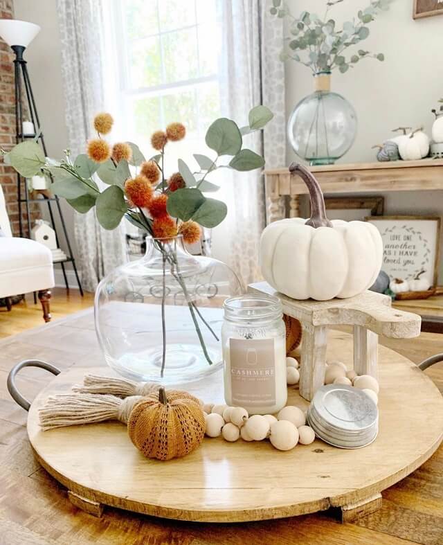 Simply beautiful fall accents