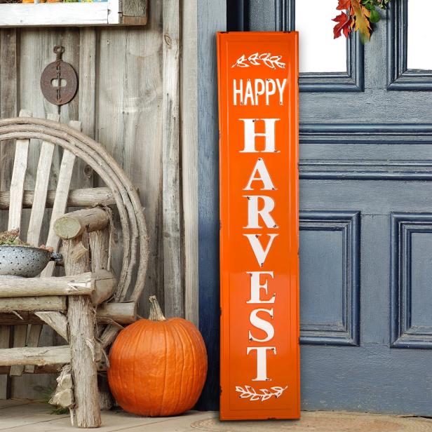 Adorable Fall Porch Ideas - easy and simple ways to make your front porch feel cozy and warm this autumn season!These fall porch ideas will show you how to easily create an autumn-ready porch using simple decors such as fall signs, wreaths, pumpkins, plants, and more! Image Via Amazon