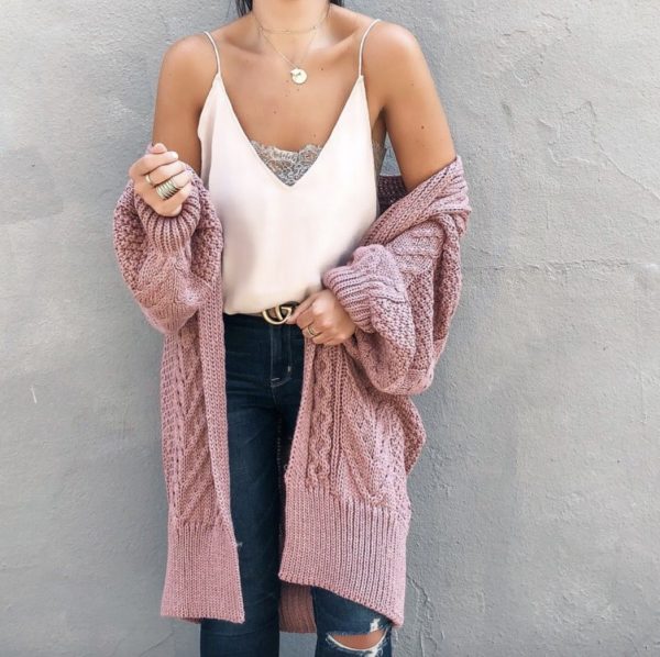 21 Casual Fall Outfits for Women in 2022 - Sharp Aspirant