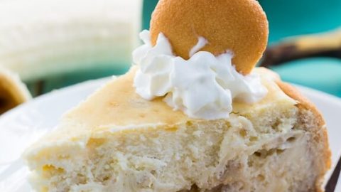 These banana pudding cheesecake recipes are full of fresh and creamy goodness you'll want to indulge this Spring! These recipes are easy, with only simple ingredients, and perfect for any dinner party or event this Mother's Day.