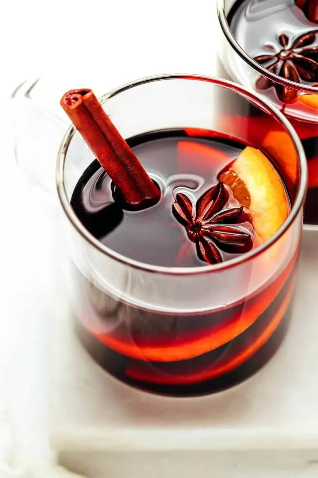 Mulled Wine - valentine's day drinks