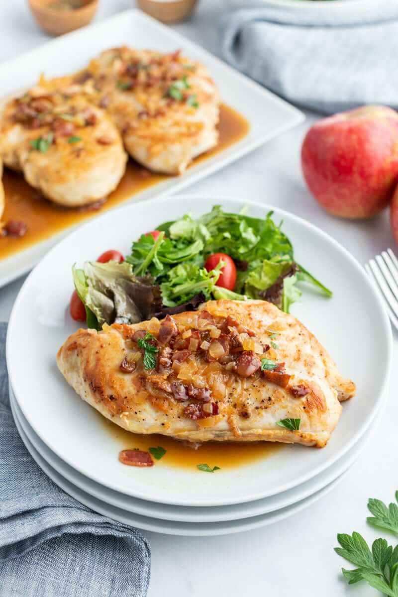 This is a collection of delicious and super easy weight watchers dinner recipes that's perfect for your weight loss journey! Check this out!