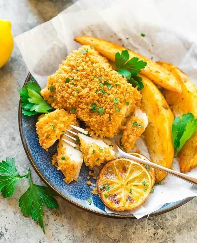 If  you're looking for some meatless meals tonight, then these delicious baked fish ideas are a must-try!