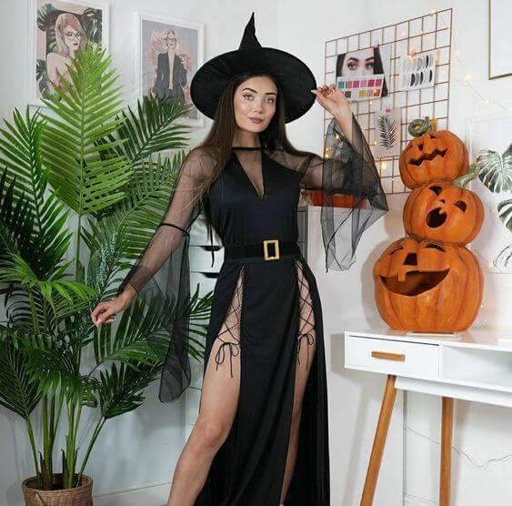 60+ Best Halloween Costume Ideas For Women 2022 - Sharp Aspirant