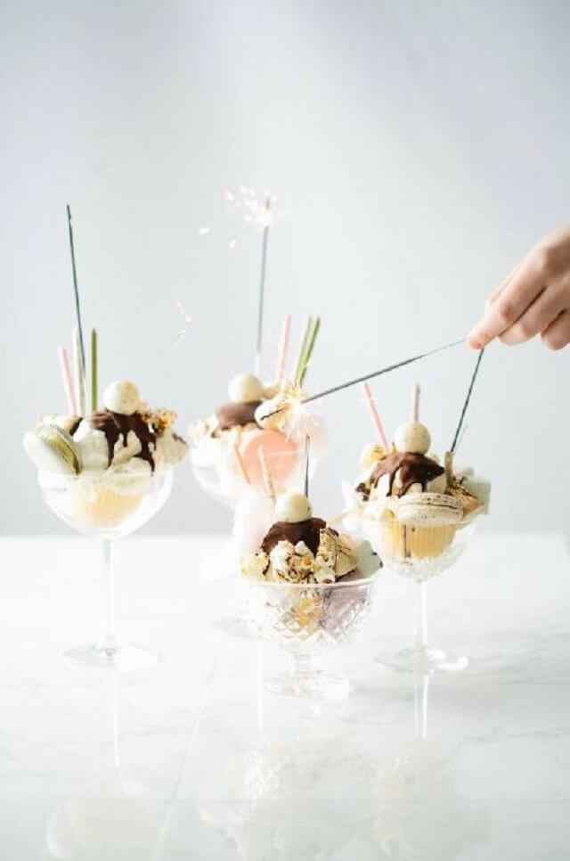 New Year's Eve desserts. These luscious New Year's Eve desserts are all you'll need to ring in the new year with a bang! You're going to love these sweets for sure!