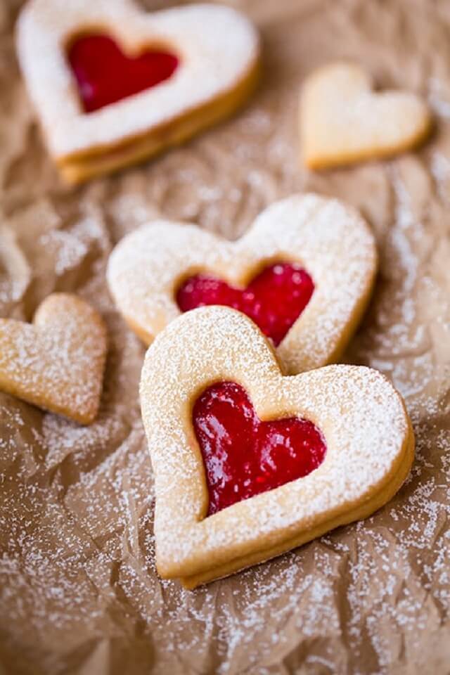 Linzer Cookies