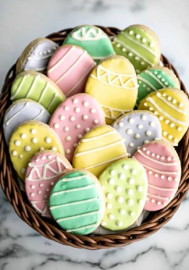 Looking for something cute and bright for your Easter dessert table? Go no further than this list of fun and easy ideas for Easter cookies! Check them out now!
