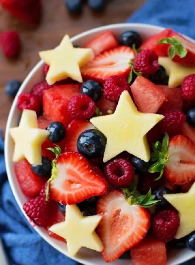 These festive and easy 4th of July desserts are ideal for serving during a party or Fourth of July BBQ! From traditional flag cakes to red, white, and blue cupcakes, and more, these 23+ delicious 4th of July treats are sure to impress a crowd!