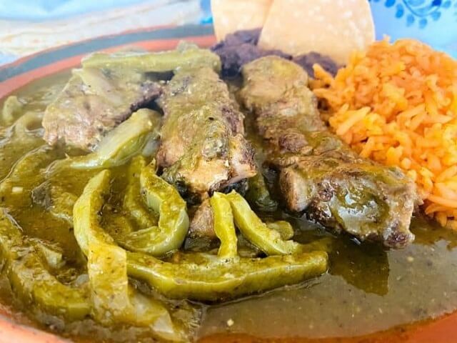Pork Ribs With Cactus In Salsa Verde