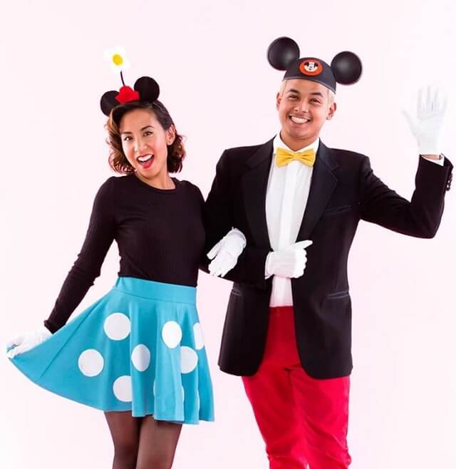 Looking for cute and easy couple Halloween costumes for you and your beau? You can recreate 27 incredible ideas from our list this 2023!