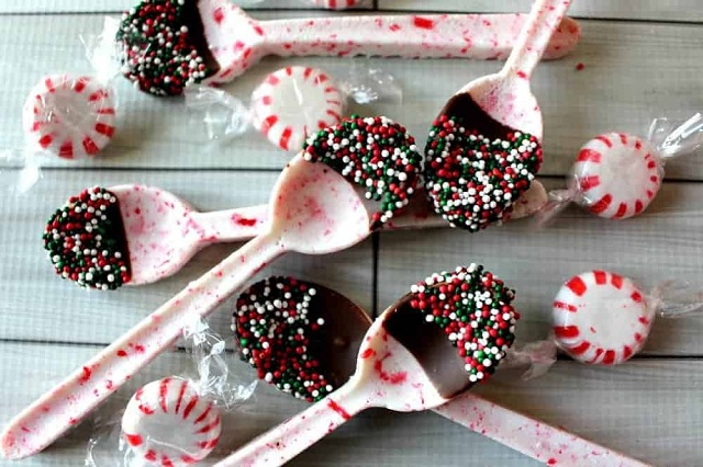 DIY PEPPERMINT CANDY SPOONS