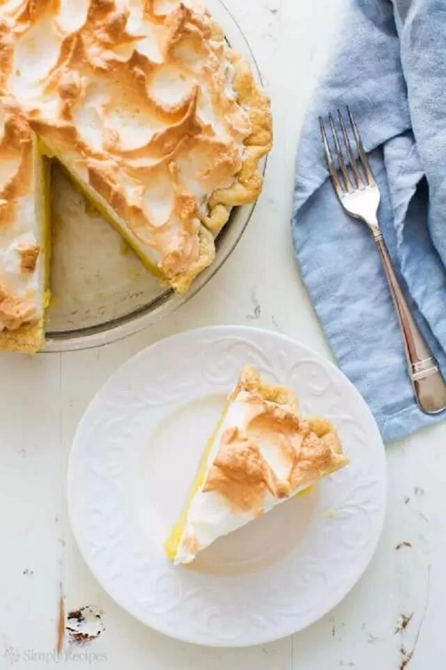 This is the BEST lemon meringue pie ever!