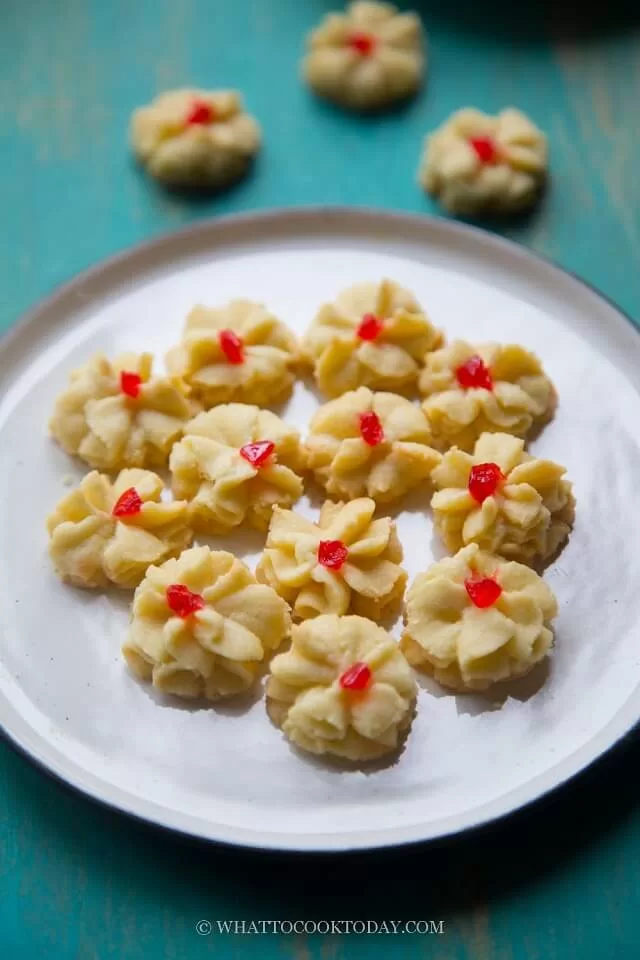 Are you looking for quick and simple Chinese New Year cookies to prepare over the weekend? Sharp Aspirant is here to assist you!
