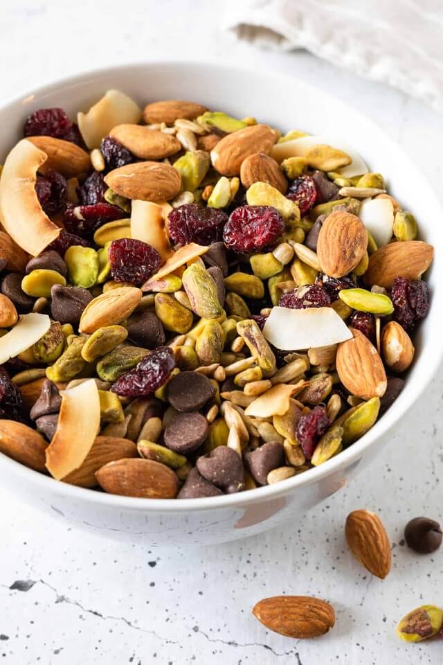 Keto snacks can be a lifesaver when you're trying to stick to a low-carb, high-fat diet. Whether you're looking for something sweet, salty, or crunchy, there's a keto snack for everyone. 