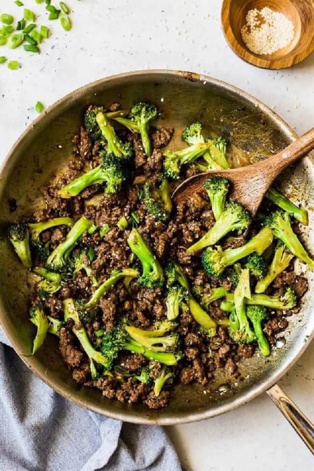 These keto ground beef recipes are sure to become new favorites! From tacos to casseroles, stir-fries to stuffed peppers, we've got you covered with a delicious array of options that are easy to make and sure to satisfy.