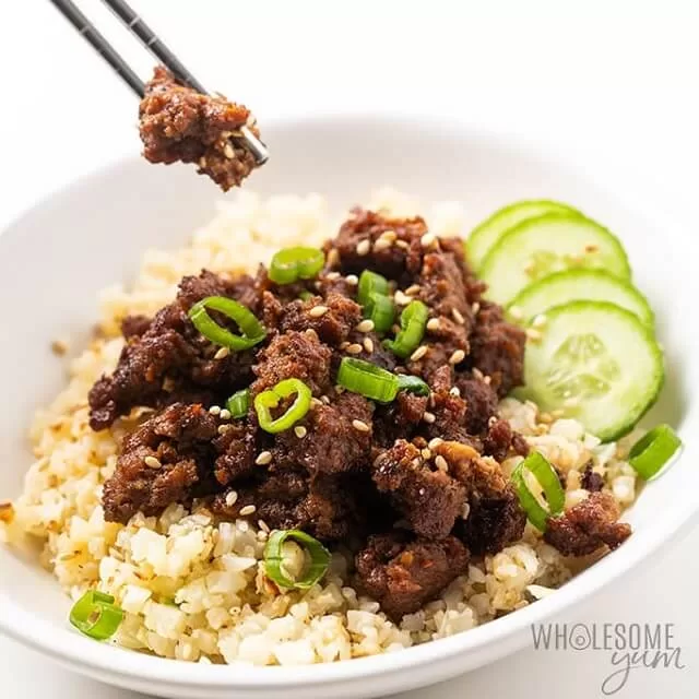 Experience the flavors of Asia right in your own kitchen with this mouthwatering Korean Burger Bowl!