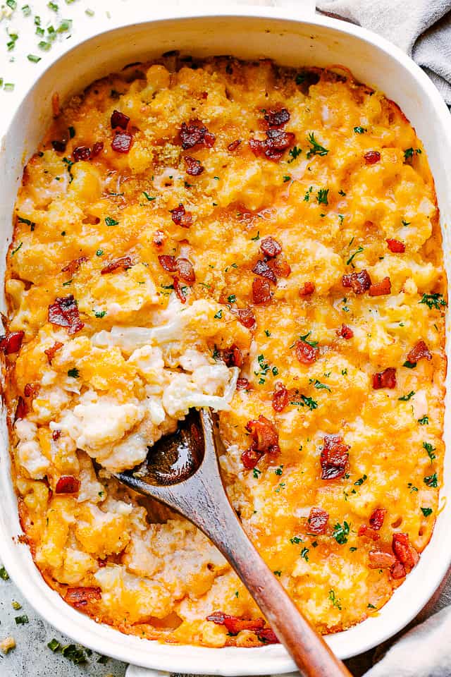 This delicious casserole brings together the creamy goodness of mac and cheese with the nutritional benefits of cauliflower.