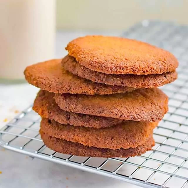 These fabulous Keto Ginger Snaps Cookies are out of this world delicious!