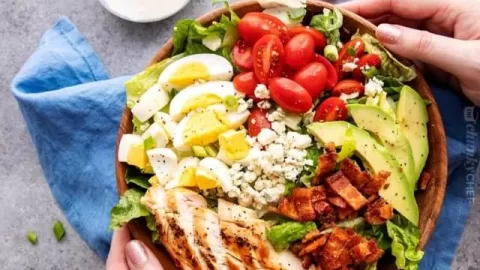 Keto Salad Recipes. Are you on a ketogenic diet and looking for some delicious and healthy salad options to add to your meal plan? Look no further than these Keto Salad Recipes!