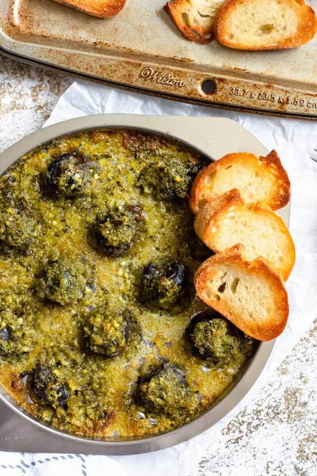 These delectable and classic French appetizers are sure to tantalize your taste buds. From rich and buttery escargots to light and flaky gougères, French cuisine has a wide range of appetizers that are sure to please even the most discerning of palates.