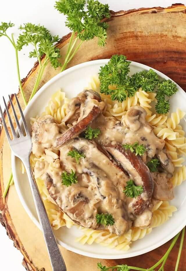 Stroganoff, for those of you who don’t know, is a Russian dish traditionally centered around beef that is cooked in a sour cream-based sauce and served over egg noodles.