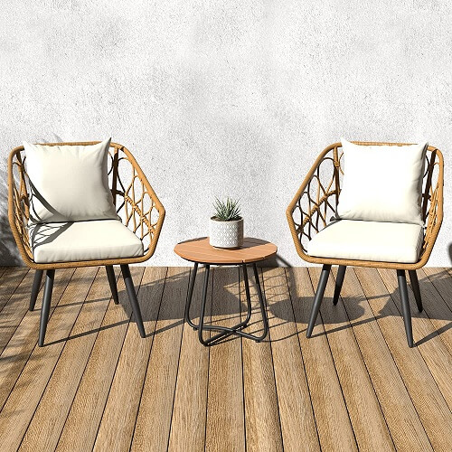 Transform your outdoor space into a luxurious oasis with our top list of the 20 best patio furniture and accessories you can buy on Amazon!