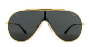 Pilot Ray-Ban from REVOLVE makes a statement accessory. 