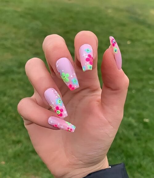 Looking for cute summer nail designs in 2023? Check out our latest collection featuring trendy colors, patterns, and textures!