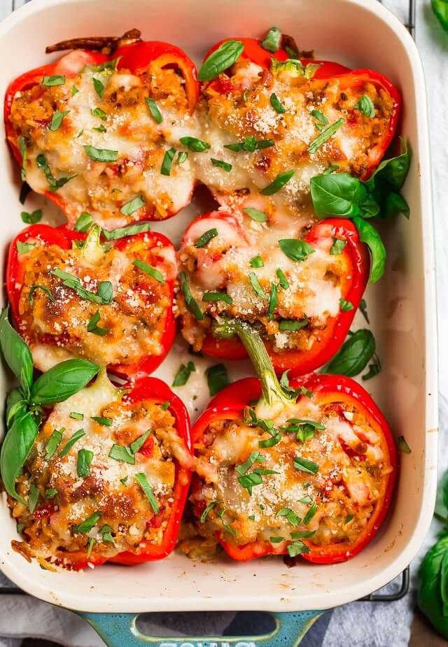 These sweet bell peppers are filled with a delicious mixture of either ground chicken or turkey, combined with Italian herbs and cheeses, and paired with the whole grain you prefer.