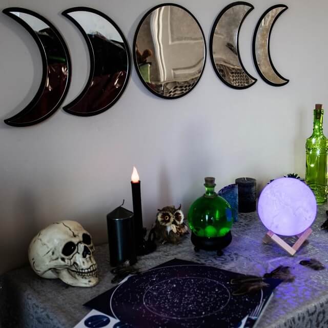 Spooky Mirrors