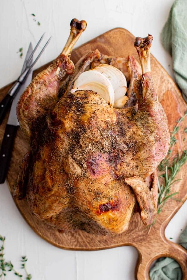 No brining, no basting, and no tricky techniques. Just easy, straightforward steps for a stress-free roast and perfect results every time.