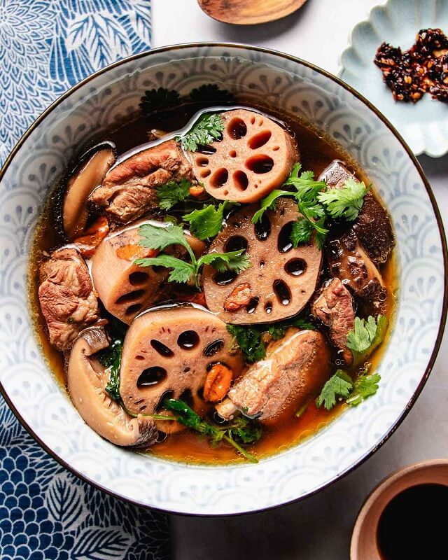 Explore simple Chinese New Year soup recipes that blend rich flavors with tradition. Ideal for festive celebrations or cozy nights in!