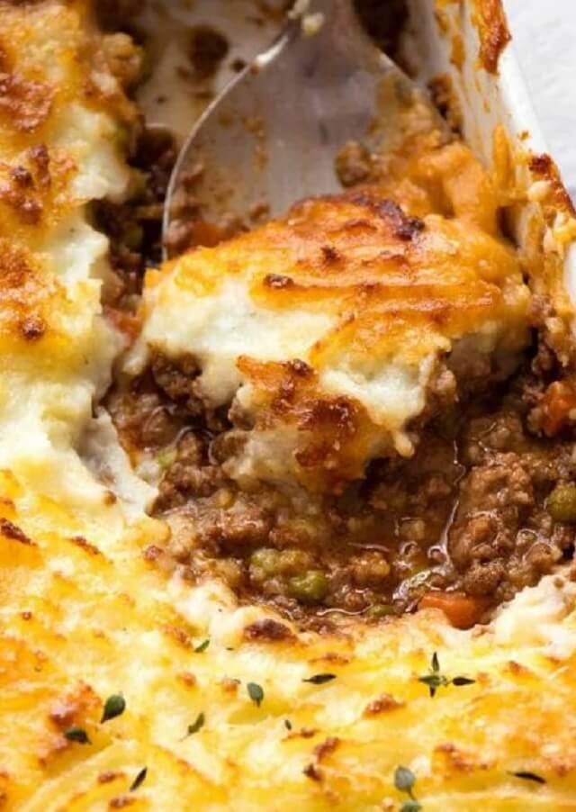 Warm up with these hearty Irish comfort foods! From stews to savory pies, these cozy dishes are perfect for March! Check them out now!