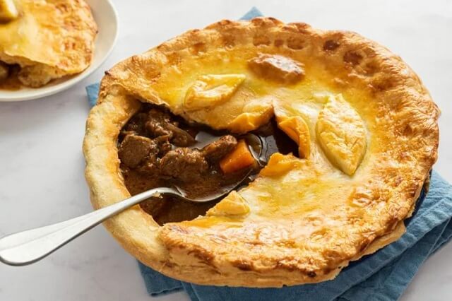 Beef & Guinness Pie