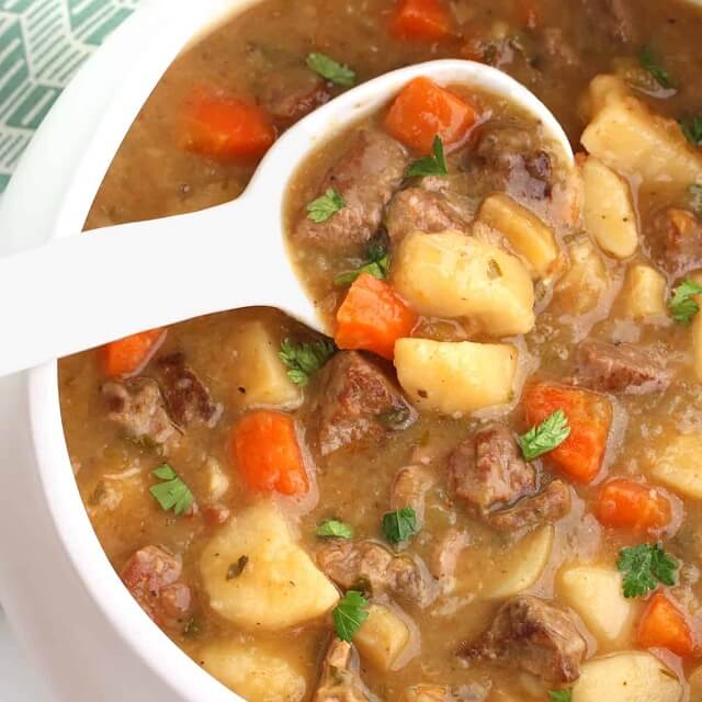 Nothing says St. Patrick’s Day like a warm, hearty bowl of these Irish stew recipes! Whether you’re celebrating with a big family feast or just craving some cozy comfort food, this classic dish is a must.