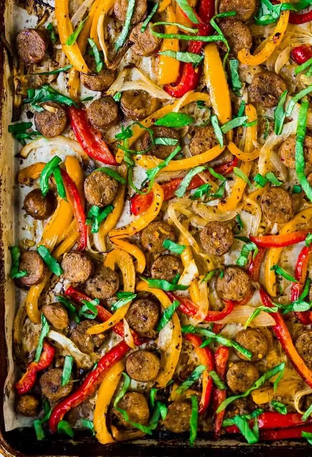 Celebrate Dad with these easy and delicious one-pan meals for Father’s Day, flavor-packed recipes with minimal cleanup required!