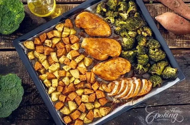 Celebrate Dad with these easy and delicious one-pan meals for Father’s Day, flavor-packed recipes with minimal cleanup required!