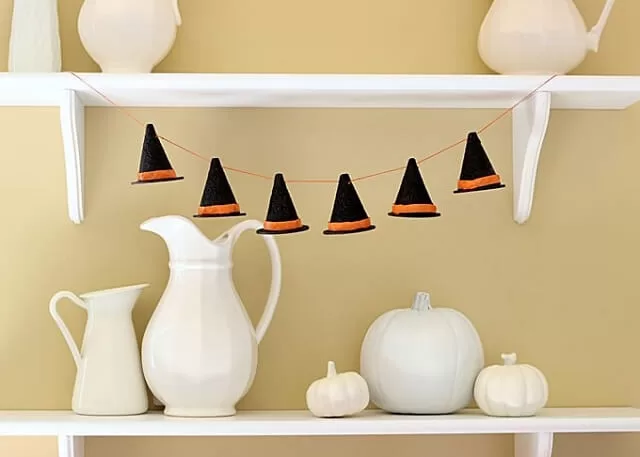 Get your home Halloween-ready with these 15 easy DIY garland ideas. From paper bats to pumpkin cutouts, these quick crafts add instant spooky charm. Perfect for kids, parties, or simple decorating—these garlands are fun, budget-friendly, and photo-worthy!