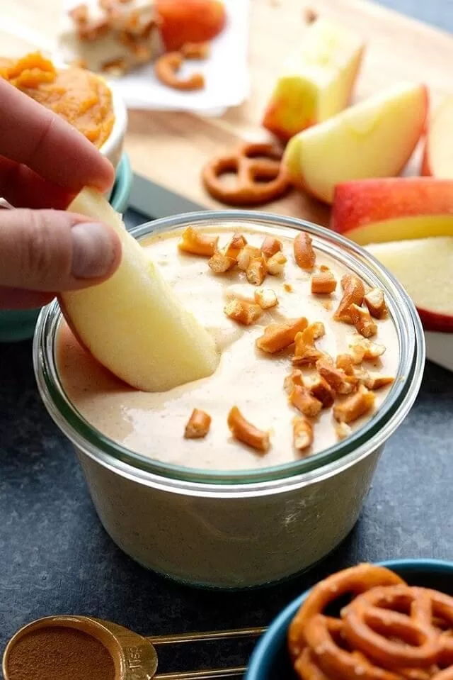 Pumpkin Spice Yogurt Dip
