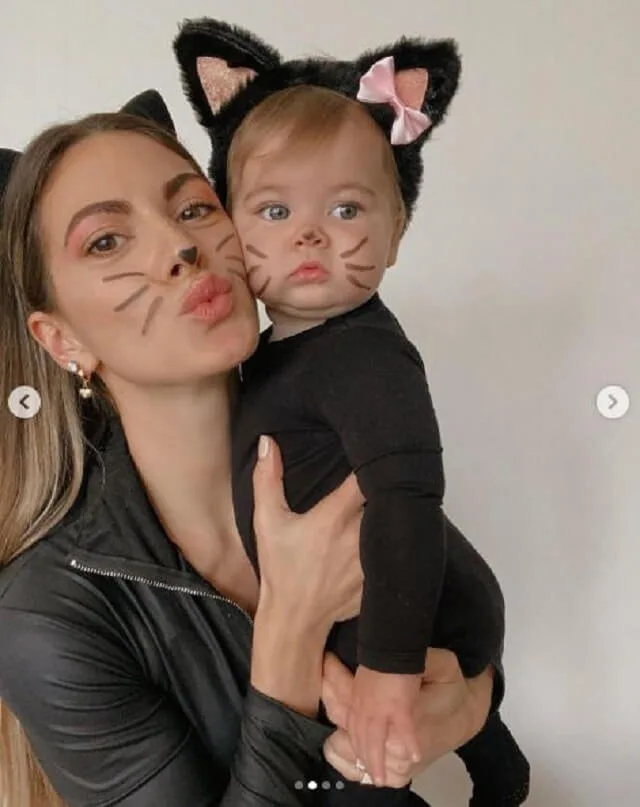 Find 19 last-minute Halloween costumes for busy moms that are fun, easy, and affordable. Quick DIY outfit ideas using clothes you already own.